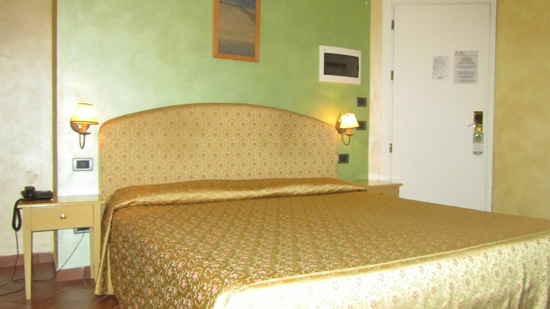 Hotel Borgovico Côme 3*,