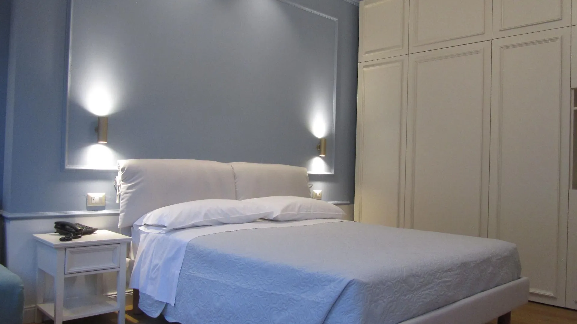 Hotel Borgovico Como İtalya